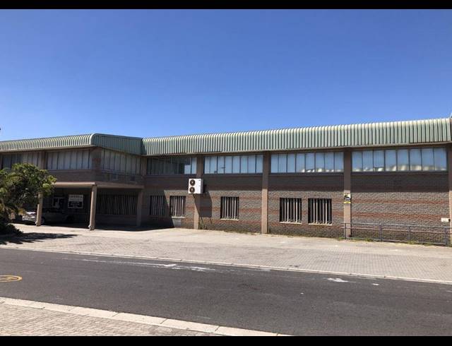 2,507M² WAREHOUSE FOR SALE IN EPPING INDUSTRIAL